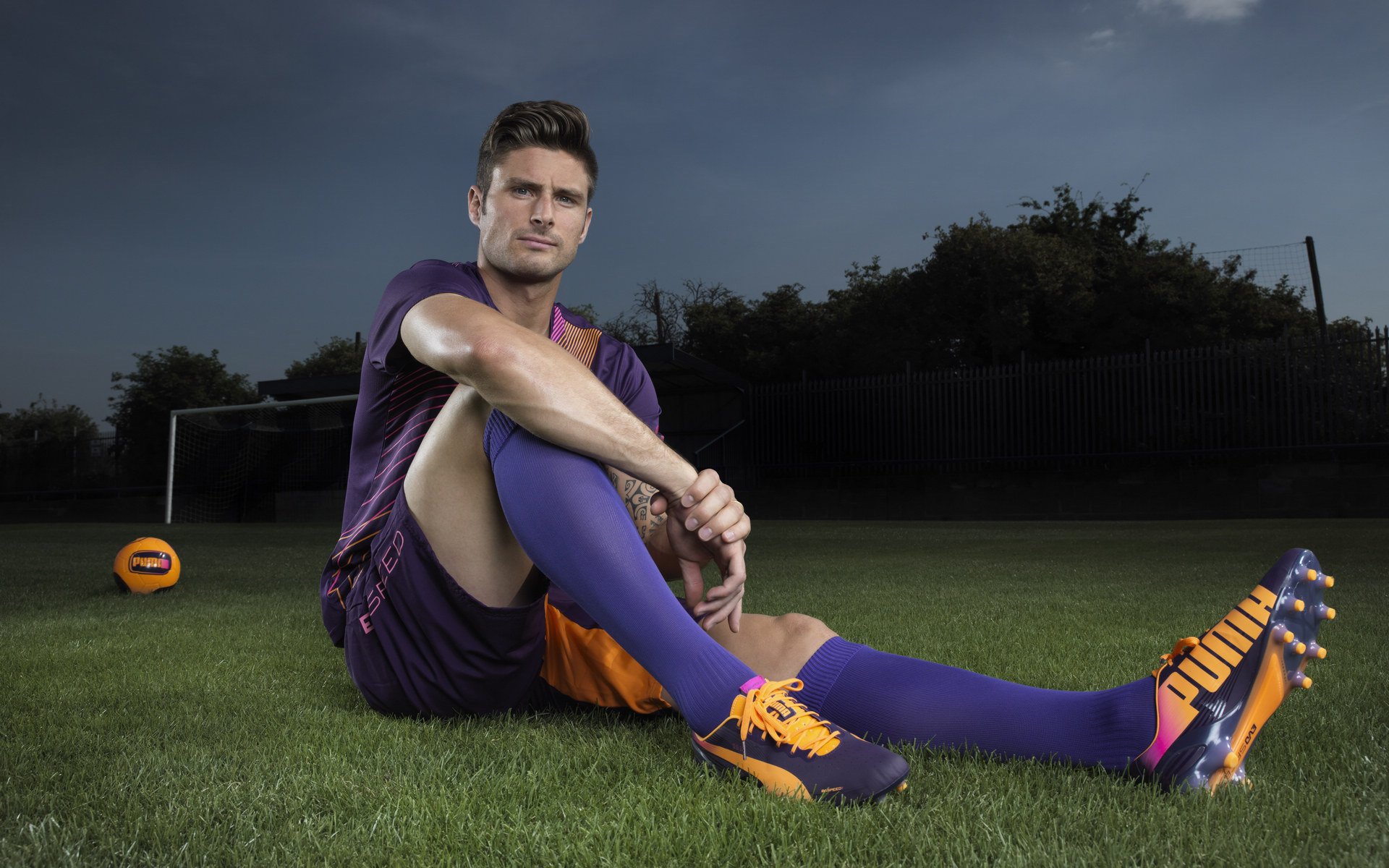 征服红土殿堂,不如征服对手心墙,蒂姆点燃的,是另一重意义的战场